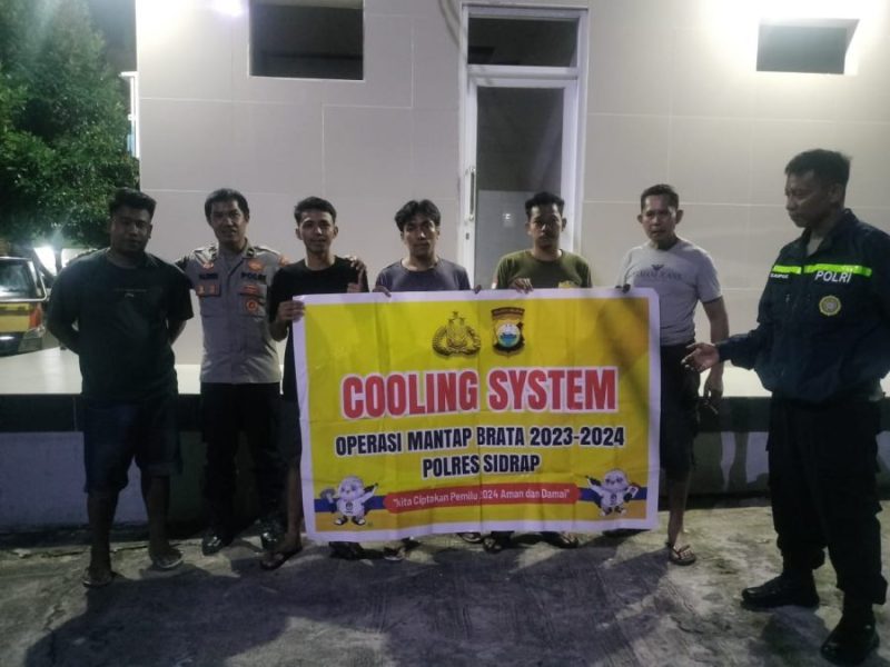 Pastikan Keamanan Jelang Pilkada, Kapolsubsektor Pitu Riawa dan Bhabinkamtibmas Turun ke Lapangan