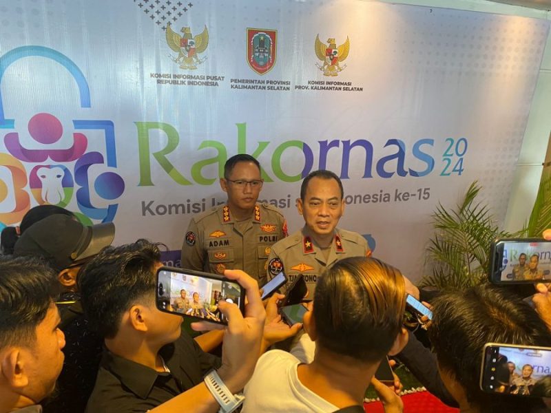 Hadiri Rakornas Ke-15 Komisi Informasi di Kalsel, Karo PID: Polri membuat terobosan positif dengan aplikasi pelayanan terhadap informasi publik