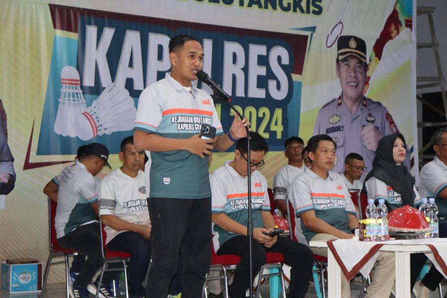 Dalam rangka hari Bhayangkara ke 78 Polres Soppeng menggelar turnamen Bulutangkis Kapolres Cup ll