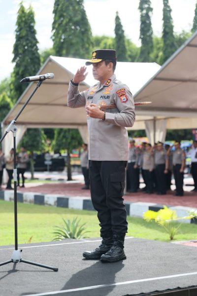 Kapolda Sulsel Pimpin Upacara Kenaikan Pangkat Anggota Polri Periode 01 Juli 2024 dan PNS Polri Polda Sulsel