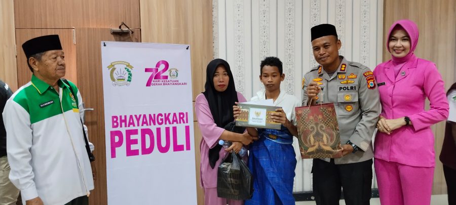Polres Palopo melaksanakan Khitanan Massal dalam rangka HUT Bhayangkara ke-78