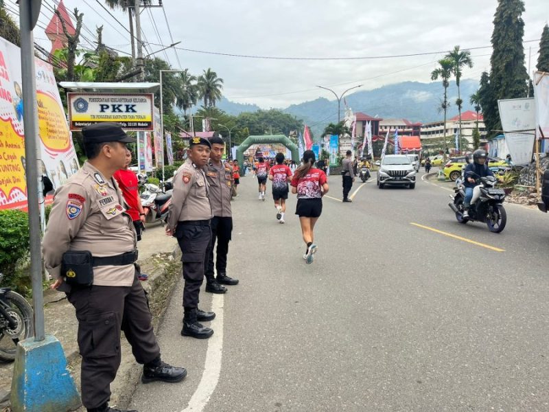 Polres Tator Turunkan Ratusan Personil Pengamanan, Lakipadada Run 10K Aman Dan Tertib
