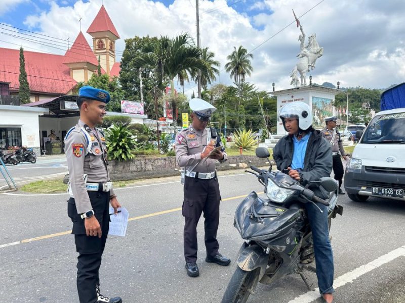Hari Pertama Ops Patuh 2024, Polres Tator Gelar Sosialisasi Dan Himbauan