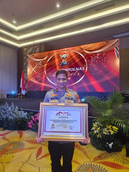 Polsek Panakkukang Menerima Penghargaan Kompolnas Award 2024