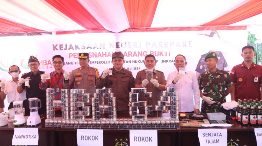Kapolres Parepare Apresiasi Pemusnahan Barang Bukti Yang Digelar Kejari Parepare, 220 Ribu Batang Rokok Ilegal Dimusnahkan