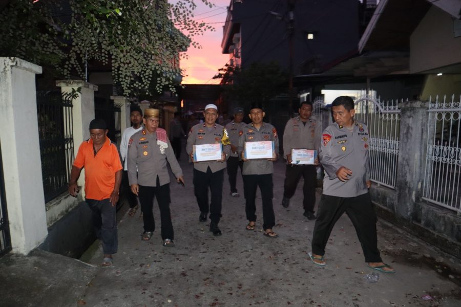 Safari Subuh Polrestabes Makassar Ajak Masyarakat Menjaga Kamtibmas