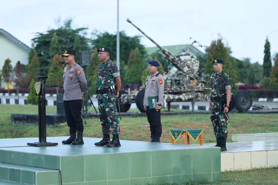 Kapolda Sulsel Hadiri Upacara Penutupan Latihan Personel Satjar Divif 3 Kostrad dan Polda Sulsel untuk Kesiapan Pengamanan Pilkada 2024
