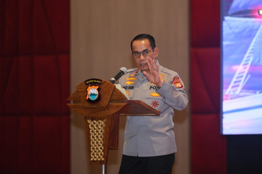 Kapolda Sulsel Buka Rapat Kerja Teknis Fungsi Intelkam Polda Sulsel T.A. 2024