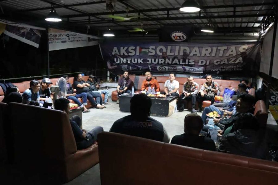 Ngopi Bareng Menjalin Silaturahmi, Kapolrestabes Makassar Ajak Jurnalis Mendukung Pilkada Damai 2024