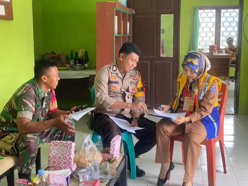 Memasuki Masa Pilkada, Bhabinkamtibmas Polsek Baraka Lakukan Cooling System Dengan Warga Binaan