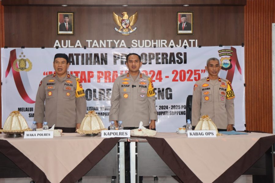 Kapolres Soppeng memimpin Gelar Latpraops dalam rangka pengamanan Pemilukada 2024-2025
