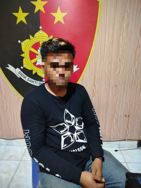 Tim Gabungan Reskrim dan Intelkam Polsek Wara Polres Palopo mengamankan seorang pria berinisial MY