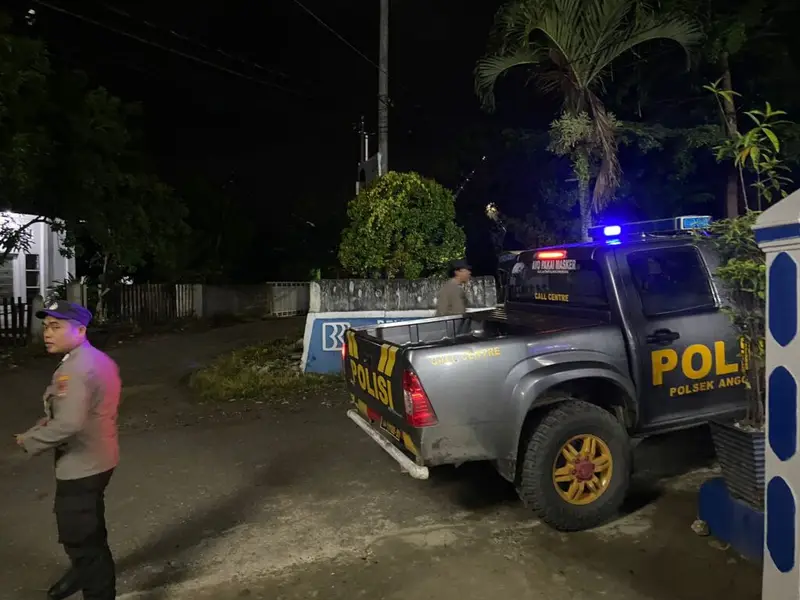 Personil Polsek Anggeraja Lakukan Patroli Dengan Sasaran Objek Vital Yang Berada Di Kecamatan Anggeraja