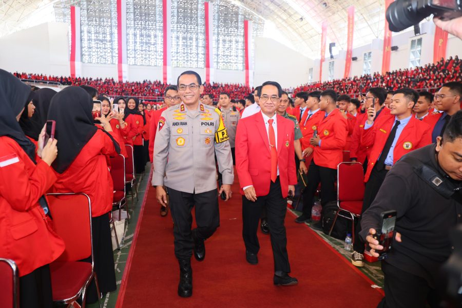 Kapolda Sulsel Jadi Narasumber di Kegiatan Pengenalan Kehidupan Kampus Mahasiswa Baru Universitas Hasanuddin 2024
