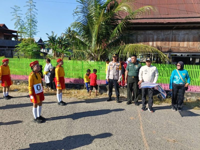 Kolaborasi Polres Sidrap dan Polsek, Pengamanan Gerak Jalan HUT ke-79 RI Ditingkatkan