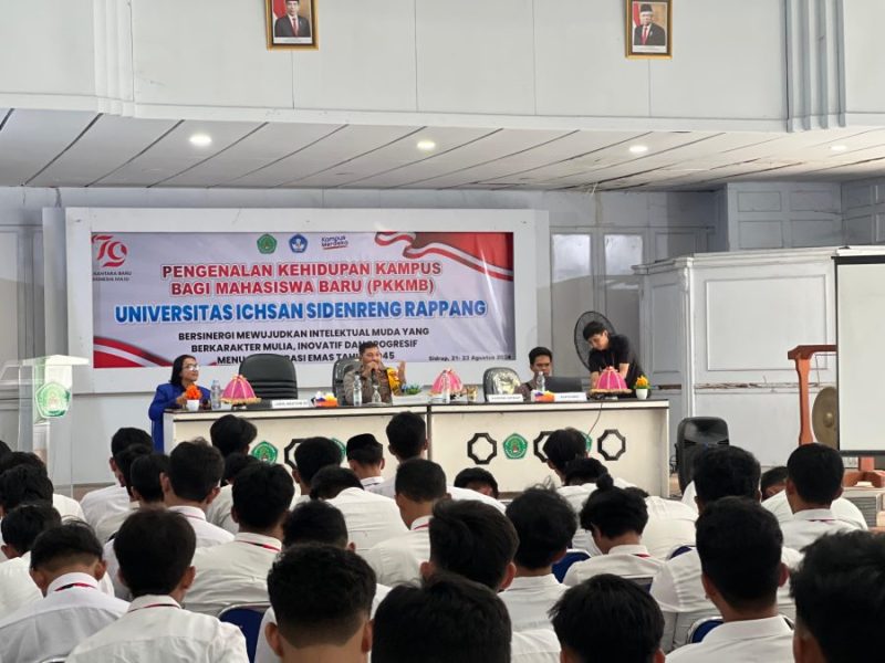 Jadi Pemateri, Wakapolres Sidrap Beri Wawasan Bahaya Narkoba kepada Mahasiswa Baru