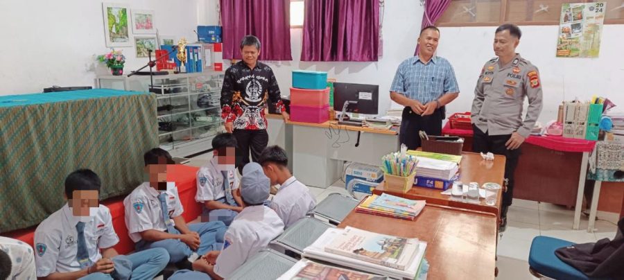Problem Solving, Cara Efektif Bhabinkamtibmas Polres Totor Atasi Kenakalan Remaja Di Lingkungan Sekolah