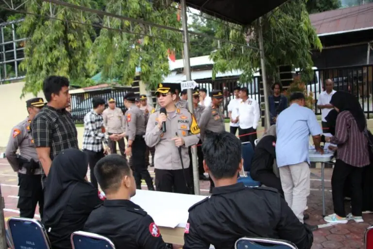 Polres Enrekang Gelar Simulasi Pengamanan Pemungutan Suara Di TPS, Bentuk Kesiapan Pelaksanaan Pilkada 2024-2025