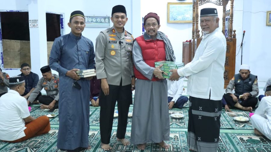 Lewat Program Safari Subuh Kapolres Soppeng Sampaikan Pesan Kamtibmas menjelang Pemilukada 2024