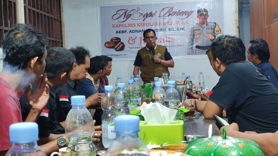 Ngopi Bareng Jurnalis, Kapolres  Selayar Ajak Pers Jaga Kamtibmas  Dalam Pilkada Serentak 2024