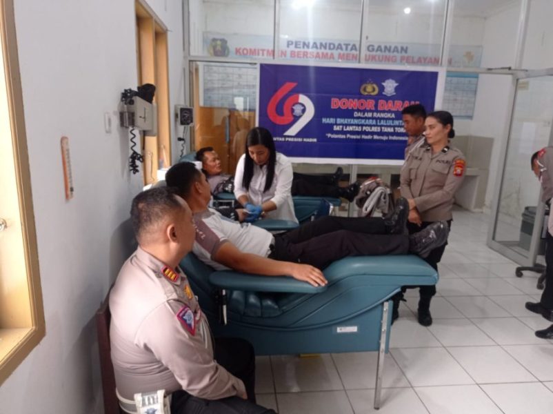 Satlantas Polres Tator Gelar Donor Darah Jelang HUT Lalu Lintas Ke-69