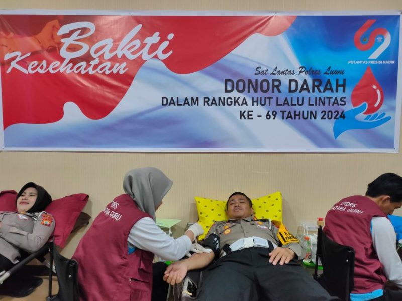 Jelang Peringatan HUT Lalu Lintas Bhayangkara Ke-69, Sat Lantas Polres Luwu Gelar Aksi Donor Darah