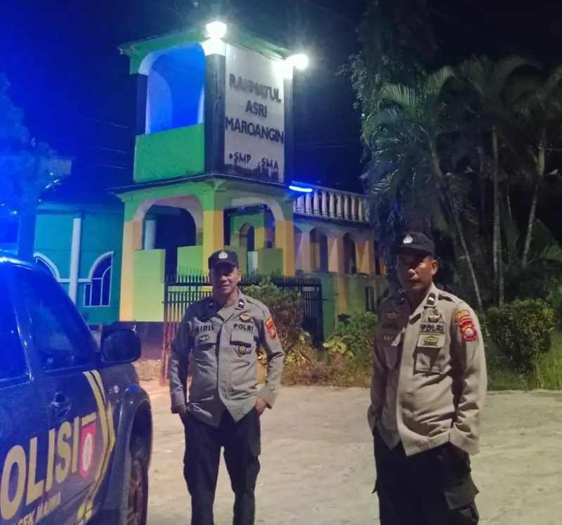 Patroli Blue Light Polsek Maiwa Pastikan Wilayah Tetap Aman dan Kondusif jelang Pilkada Serentak 2024