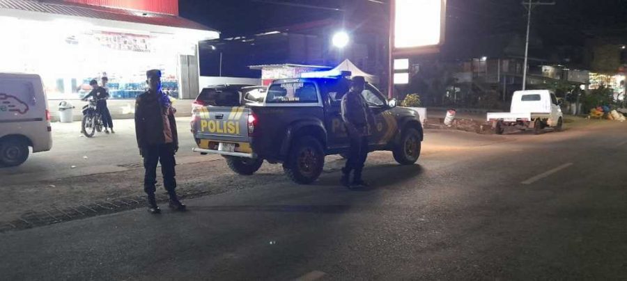 Personil Polsek Anggeraja Tingkatkan Patroli Blue Light, Cegah Kriminalitas Di Malam Hari