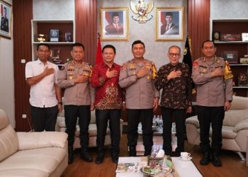 Kapolda Sulsel Menerima Audiensi Ketua PGIW Sulselra