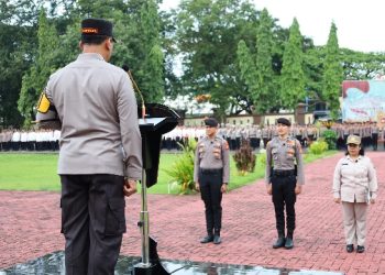 Kapolda Sulsel Pimpin Apel Pagi dan Beri Arahan kepada Personel Polda Sulsel