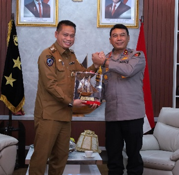 Silaturahmi Pj. Gubernur Sulsel Bapak Prof. Dr. Ir. Fadjry Djufry., M.Si dengan Kapolda Sulsel Bahas Ketahanan Pangan