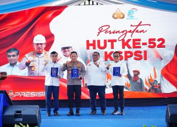 Kapolri Ajak Buruh Berpartisipasi Dalam Upaya Pemerintah Memperluas Lapangan Pekerjaan