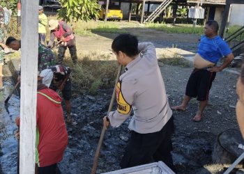 Bhabinkamtibmas Desa Mangki Dan Sikkuale Ajak Warga Jaga Kamtibmas Dan Peduli Lingkungan