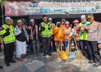 Polres Palopo Gelar Patroli Edukasi untuk Pemilik Usaha Selama Ramadan