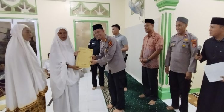 Kapolres Palopo, AKBP Safi’i Nafsikin, memimpin Safari Ramadhan 1446 H yang berlangsung di Masjid As-Sa’diah, Kelurahan Pattene, Kecamatan Wara Utara, Kota Palopo