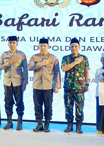 Momen Hangat Kapolri Berbagi dan Perkuat Silaturahmi Dengan Ulama serta Masyarakat di Bulan Ramadhan