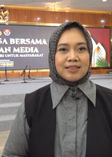 Bukber dan Pembagian Takjil Dekatkan Polri dan Media ke Masyarakat