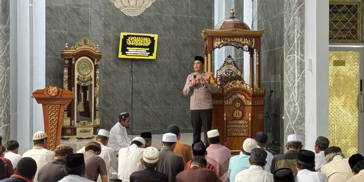 Safari Jumat Kapolres Parepare Sosialisasikan Operasi Ketupat 2025 Mudik Aman Keluarga Nyaman