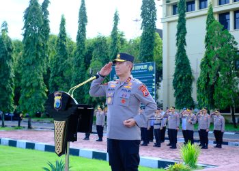 Kapolda Sulsel Pimpin Apel Pagi dan Beri Arahan kepada Personel Polda Sulsel