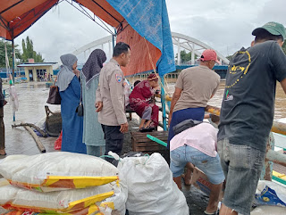 Bhabinkamtibmas Polsek Liukang Tupabbiring Melaksanakan Sambang Dialogis di Masyarakat binaan di Bulan Suci Ramadhan 1446 H