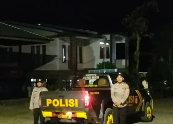 Stabilkan Kamtibmas Personil Polsek Curio Lakukan Patroli Blue Light