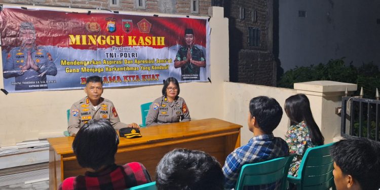 Tim Minggu Kasih Kembali Sambangi Jemaat Gereja Toraja Lanraki