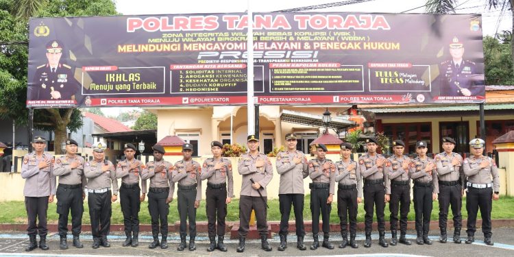 Lepas Bintara OAP, Kapolres Tator : Bintara Remaja Papua Harus Jadi Pemersatu Bangsa