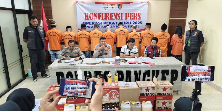 Polres Pangkep Gelar Konferensi Pers Hasil Operasi Pekat Lipu 2025