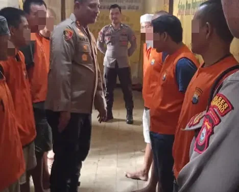 Kapolres Enrekang AKBP Hari Budiyanto Gelar Inspeksi Ruang Tahanan, Pastikan Tahanan Aman, Lengkap dan Kesiapsiagaan Personil