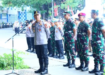 Kapolda Sulsel Pimpin Apel Pengamanan May Day di Fly Over Makassar