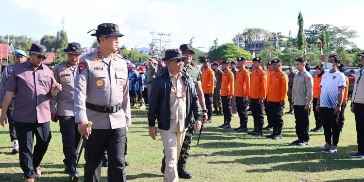 Siap Tanggulangi Karhutla, Polda Kalteng Gelar Apel Kesiapsiagaan Personel dan Sarpras Bersama TNI dan Stakeholder Terkait