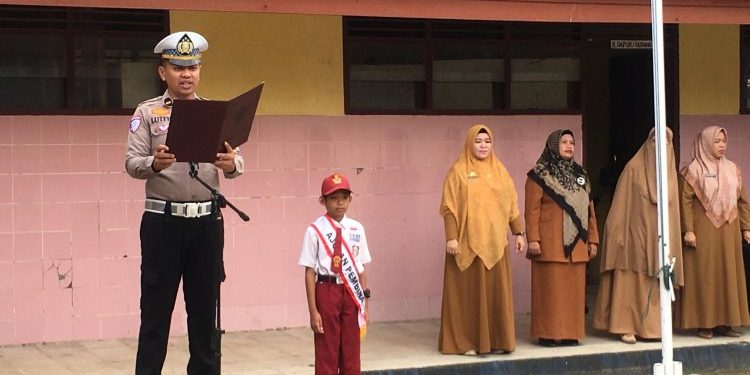 Sat Lantas Polres Barru Ajak Siswa Tertib Berlalu Lintas Sejak Dini