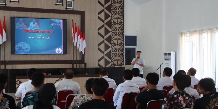 Polres Luwu Konsisten Tingkatkan Profesionalisme Melalui Sosialisasi KUHP Baru