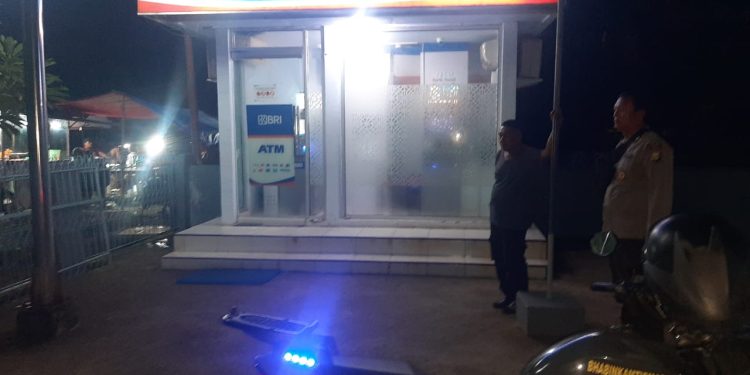 Patroli Presisi Polsek Lamasi Jaga Kamtibmas Aman dan Kondusif